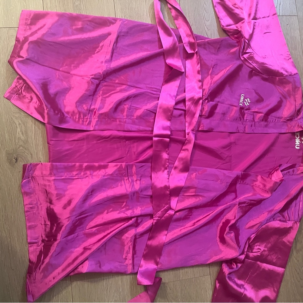 UNICE Pink Satin Robe Belted Kimono Style Lounge Robe - Picture 8 of 11